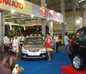 Các hãng xe đang thật sự gặp khó với quy mô thị trường ôtô Việt Nam hiện nay? - Ảnh: Đức Thọ