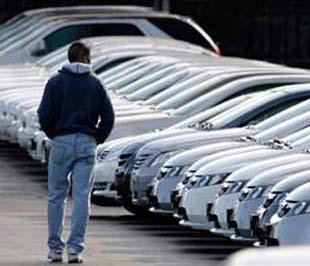 Năm nay, doanh số của toàn ngành công nghiệp xe hơi Hoa Kỳ có thể sụt giảm xuống mức thấp nhất từ năm 1991 tới nay.