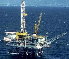 CNOOC cho biết một trong những ưu tiên hàng đầu của tổng công ty là mở rộng thăm dò khai thác dầu khí ra các vùng biển sâu.