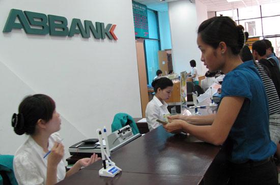ABBank dự tính kế hoạch phát hành trái phiếu chuyển đổi để tăng vốn và chuẩn bị niêm yết cổ phiếu trên HOSE.