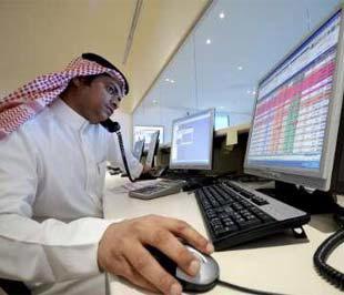 Sở Giao dịch Chứng khoán Saudi - sàn giao dịch chứng khoán lớn nhất ở vùng Vịnh - đã sụt giảm 8,7% trong ngày thứ Bảy tuần trước và hiện đã giảm hơn 50% so với hồi đầu năm - Ảnh: Reuters.