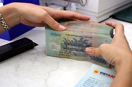 Lãi suất tiền gửi thanh toán không kỳ hạn dành cho khách hàng cá nhân và khách hàng doanh nghiệp tại VietBank là 6%/năm.