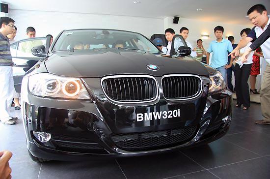 BMW 320i, mẫu xe bán chạy nhất trong năm của Euro Auto - Ảnh: Đức Thọ.