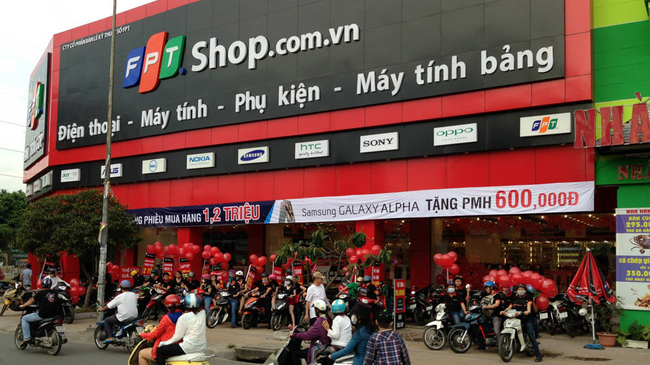 FPTshop là nhà bán lẻ các thiết bị công nghệ lớn thứ 2 tại Việt Nam.