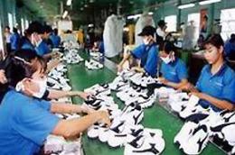 Sản phẩm giày mũ da xuất khẩu của Việt Nam vào thị trường EU tiếp tục "bị" áp thuế chống bán phá giá 10%.