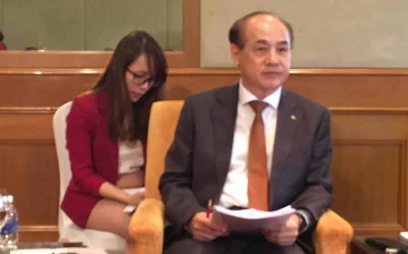 Ông Ryu Hang Ha, đồng Chủ tịch Liên minh Diễn đàn Doanh nghiệp Việt Nam (VBF) 2016 tại cuộc gặp gỡ báo chí chiều 4/12.