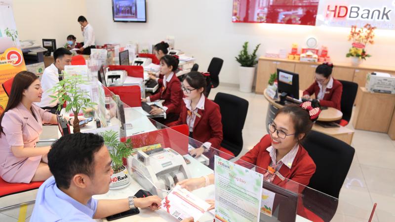 Trên thị trường chứng khoán, HDBank có lịch sử chia cổ tức cao và đều đặn.