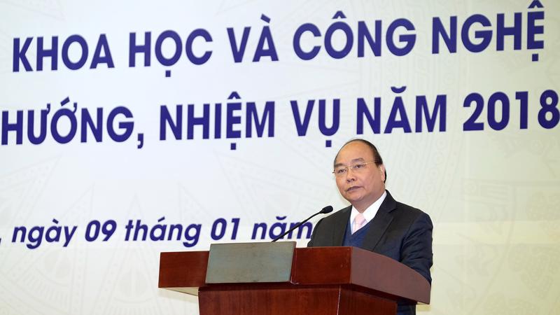 Thủ tướng cho rằng, khoa học công nghệ phải góp phần chuyển đổi mô hình tăng trưởng kinh tế, nhất là những mô hình hiện có năng suất thấp trong sản xuất nông nghiệp ở Việt Nam. 