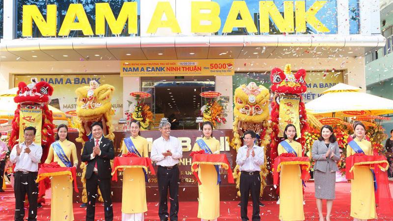 Tưng bừng khai trương trụ sở mới Nam A Bank Ninh Thuận.