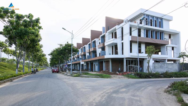 Phố thương mại Halla Jade Residences ven sông Hàn, quận Hải Châu, Đà Nẵng.