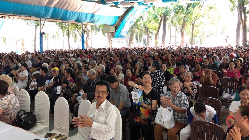 Gần 2.000 người cao tuổi tham gia Hội thảo.