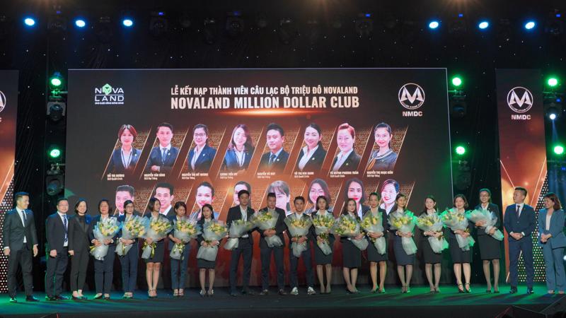 Lễ kết nạp 2 thành viên đầu tiên của Câu lạc bộ Triệu đô Novaland.