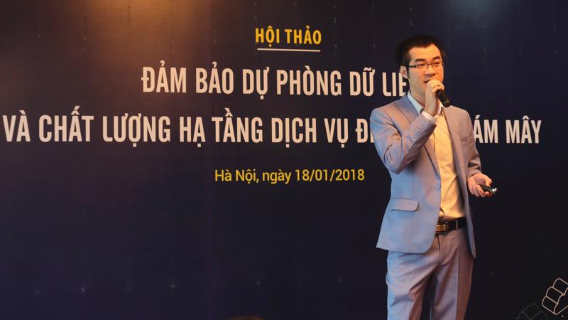Ông Nguyễn Tiến Dũng - Giám đốc công ty Viettel IDC chia sẻ về xu hướng sao lưu dự phòng dữ liệu và hệ sinh thái Cloud của Viettel IDC.