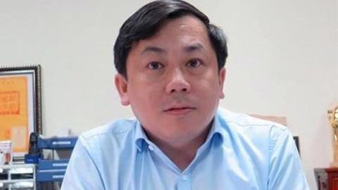 Ông Hoàng Hồng Giang, Cục trưởng Cục Đường thủy nội địa Việt Nam người bị khiển trách sau vụ "quỹ đen" giữ chức Phó cục trưởng Cục Hàng hải Việt Nam
