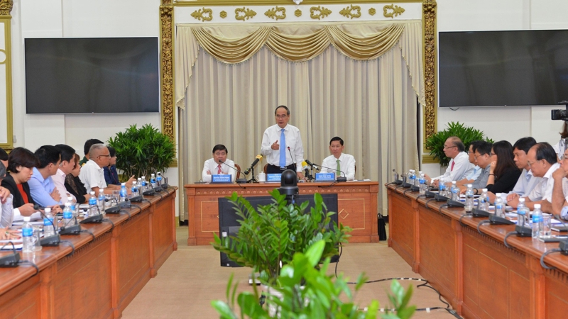 Bí thư Thành ủy Tp.HCM Nguyễn Thiện Nhân chỉ đạo sớm công bố hoàn thiện Đề án Đô thị thông minh giai đoạn 1 để phục vụ người dân được tốt hơn.