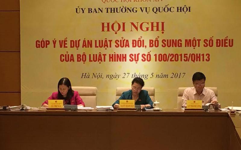 Sáng 27/5, Chủ tịch Quốc hội Nguyễn Thị Kim Ngân đã chủ trì hội nghị góp ý về dự án Luật Sửa đổi, bổ sung một số điều cùa Bộ luật Hình sự 2015.<br>