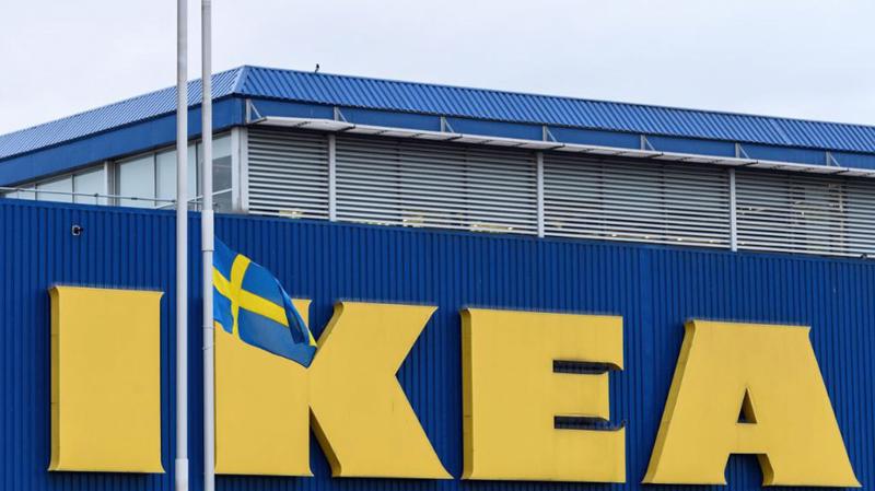 Ingka hiện sở hữu 367 cửa hàng Ikea và sử dụng 160.000 trong tổng số 208.000 nhân viên trên toàn cầu của Ikea. 