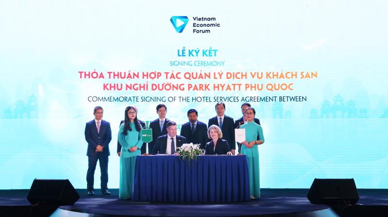 Thỏa thuận dịch vụ đã ký với Tập đoàn Hyatt trong khuôn khổ Diễn đàn là lời khẳng định cho vị thế nhà đầu tư hàng đầu Việt Nam trong lĩnh vực phát triển hạ tầng và bất động sản du lịch cao cấp của BIM Group.