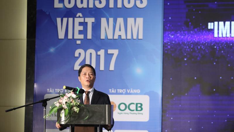 Bộ trưởng Bộ Công Thương Trần Tuấn Anh tại Diễn đàn Logistics Việt Nam năm 2017 - Ảnh: Quang Phúc.