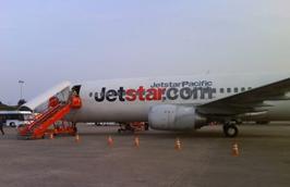 Hiện Jetstar Pacific đang khai thác đội bay 7 chiếc gồm Boeing 737 - 400 và Airbus A320.