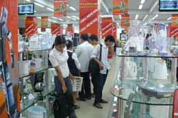 Tháng khuyến mại Hà Nội 2009 đã thu hút được sự tham gia của 330 doanh nghiệp, với gần 1.000 điểm bán hàng giảm giá.