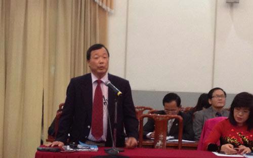 Đại diện người Việt Nam định cư ở nước ngoài góp ý dự thảo sửa đổi Hiến pháp 1992 - Ảnh: N.H.<br>