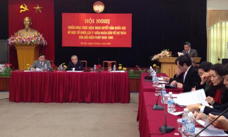 Ủy ban Trung ương Mặt trận tổ quốc Việt Nam triển 
khai thực hiện nghị quyết của Quốc hội về việc tổ chức lấy ý kiến nhân 
dân về dự thảo sửa đổi Hiến pháp năm 1992 - Ảnh: N.H<br>