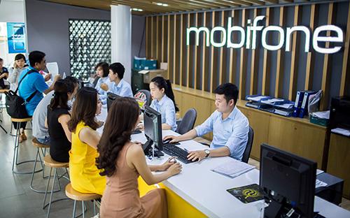 6 tháng đầu năm 2017, tổng doanh thu của toàn Tổng công ty MobiFone ước đạt 21.274 tỷ đồng, tương đương 48,1% kế hoạch năm 2017 và tăng 118,7 % so với cùng kỳ năm 2016.