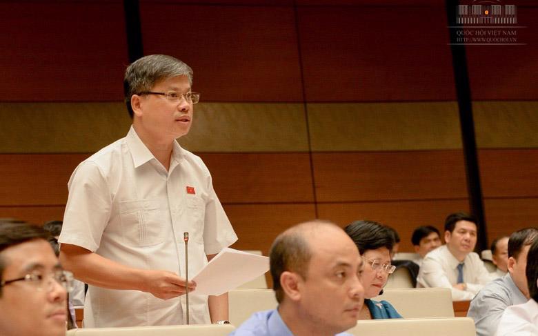 Đại biểu Nguyễn Sỹ Cương cho rằng cần rút kinh nghiệm về cách thức làm luật tại Quốc hội để làm sao huy động được trí tuệ của tất cả các đại biểu Quốc hội.
