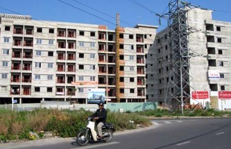 Trên địa bàn Hà Nội có 11 dự án đầu tư xây dựng nhà cho người thu nhập thấp với quy mô 11.714 căn hộ, đáp ứng chỗ ở cho khoảng 39.645 người. 