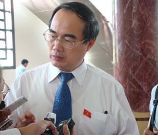 Phó thủ tướng Nguyễn Thiện Nhân khẳng định: Tăng học phí, tăng cơ hội học tập.