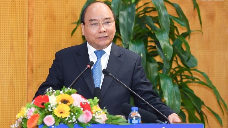 Thủ tướng nêu ra các thách thức, bài toán lớn đối với Việt Nam và đề nghị Bộ Kế hoạch và Đầu tư lưu tâm khi làm công tác tham mưu, thống kê, hình thành chính sách kinh tế. 