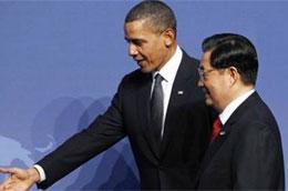 Tổng thống Obama và Chủ tịch Hồ Cẩm Đào tại hội nghị hạt nhân ở Washington, ngày 12/4 - Ảnh: Reuters.