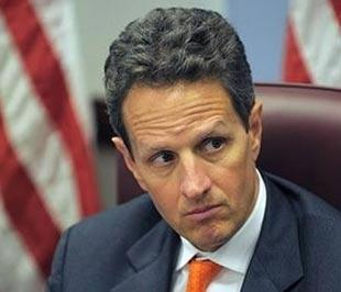 Ông Timothy Geithner, Bộ trưởng Bộ Tài chính Mỹ. Bộ này đang gia tăng mật độ các đợt đấu giá trái phiếu, bằng cách tổ chức thường xuyên hơn các phiên đấu giá và bán nợ với lô lớn hơn.