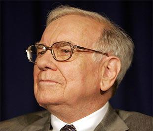 Ở tuổi 79, Buffett không chỉ lo về chuyện lỗ lãi trong những khoản đầu tư.