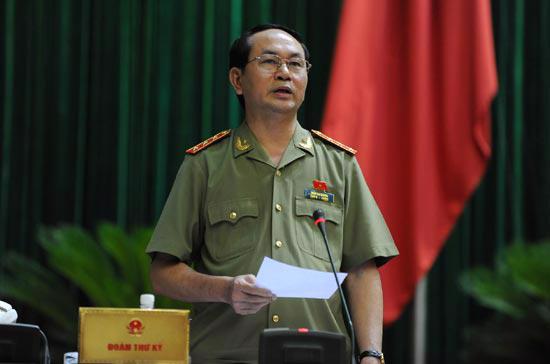 Bộ trưởng Trần Đại Quang trả lời chất vấn trước Quốc hội chiều 14/6 - Ảnh: HL.
