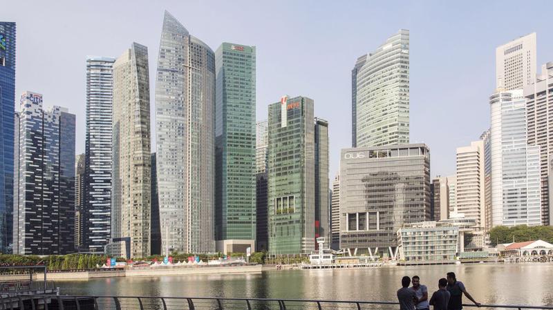 Singapore lần thứ 5 liên tiếp giữ ngôi thành phố có chi phí sinh hoạt đắt nhất thế giới - Ảnh: Bloomberg.