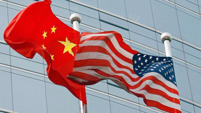 Lá cờ của Mỹ và Trung Quốc - Ảnh minh họa.