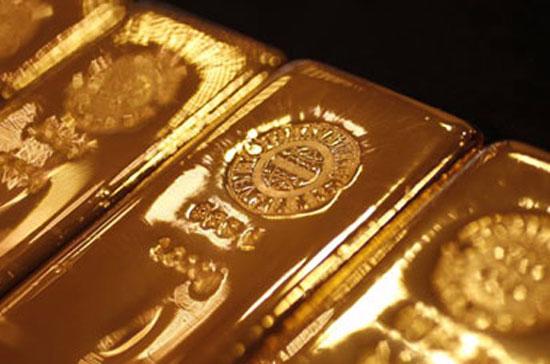 Nhưng cơ sở tăng giá cho vàng đang tồn tại vững khi kinh tế toàn cầu còn quá nhiều bất ổn - Ảnh: Reuters.