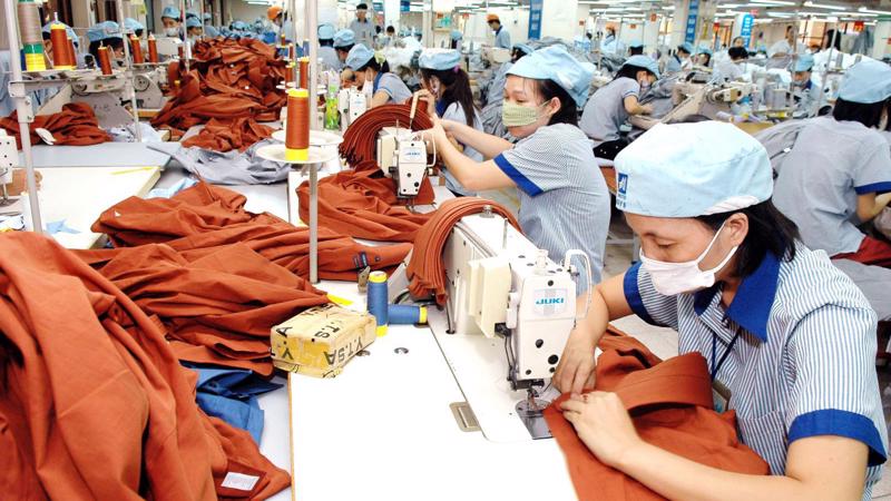 Việt Nam có sợi, may - kim ngạch xuất khẩu rất lớn nhưng không có vải.
