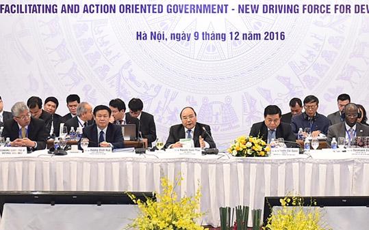 Thủ tướng Nguyễn Xuân Phúc phát biểu tại Diễn đàn Phát triển Việt Nam.<br>
