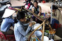 An toàn thực phẩm tại Việt Nam chưa được kiểm soát chặt chẽ.