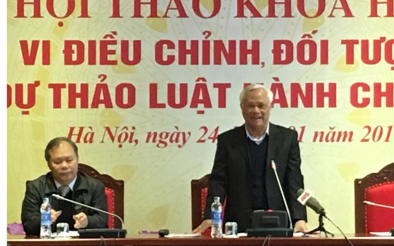 Phó chủ tịch Quốc hội Uông Chu Lưu phát biểu tại hội thảo.