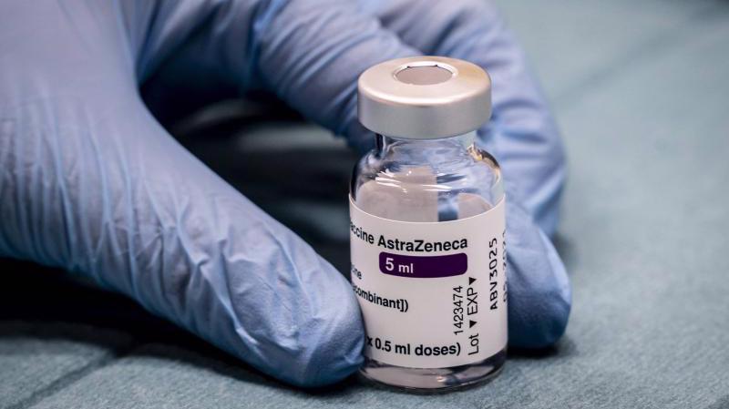 Vaccine Covid-19 do công ty AstraZeneca và Đại học Oxford phát triển - Ảnh: Getty Images