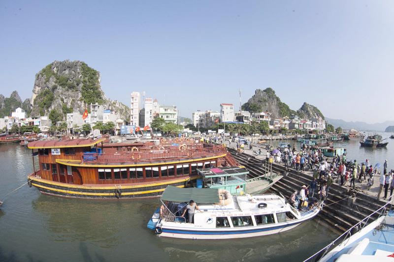 Huyện Vân Đồn, Quảng Ninh sẽ là Khu kinh tế đặc biệt trong tương lai...