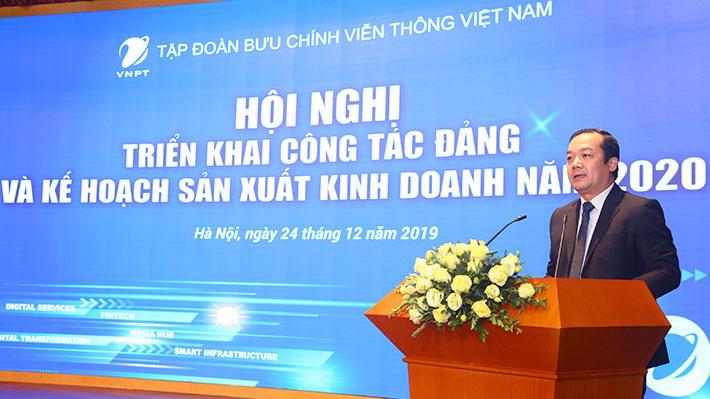 Tổng giám đốc Tập đoàn VNPT Phạm Đức Long phát biểu tại Hội nghị triển khai kế hoạch năm 2020 của VNPT sáng 24/12.