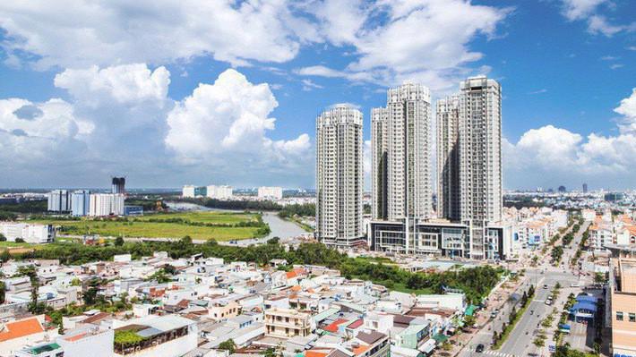 Tại cả hai thành phố Hà Nội và Tp.HCM, hiếm dần các hoạt động mua đi bán lại nhộn nhịp, sôi động của các nhà đầu tư thứ cấp, các nhà đầu cơ.
