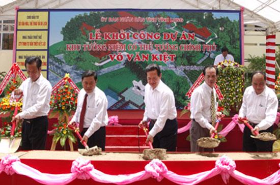 Khu tưởng niệm dự kiến sẽ hoàn thành vào năm 2012 - Ảnh: Chinhphu.vn