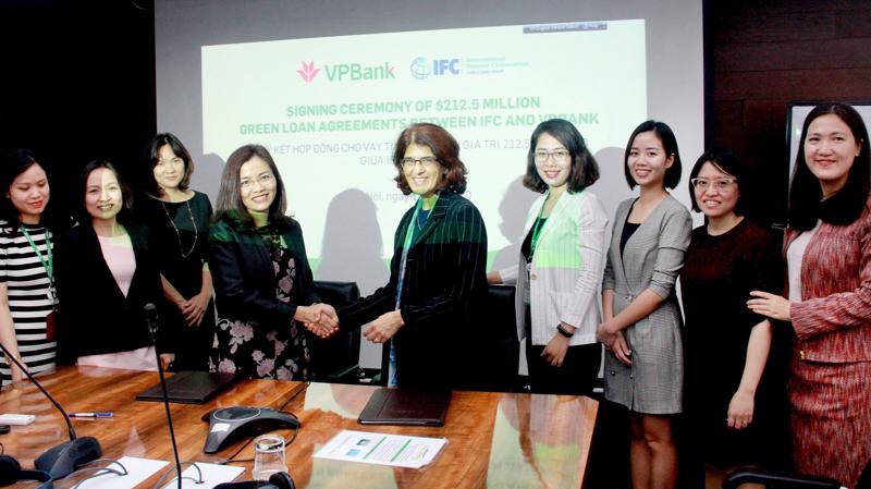 VPBank ký kết với IFC và các tổ chức tài chính quốc tế.