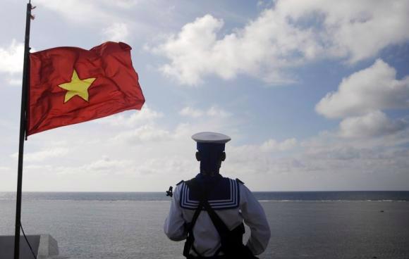 Việt Nam đã và đang nâng cao sức mạnh quân sự để chuẩn cho các cuộc đối đầu có thể xảy ra - Ảnh: Reuters.<br>
